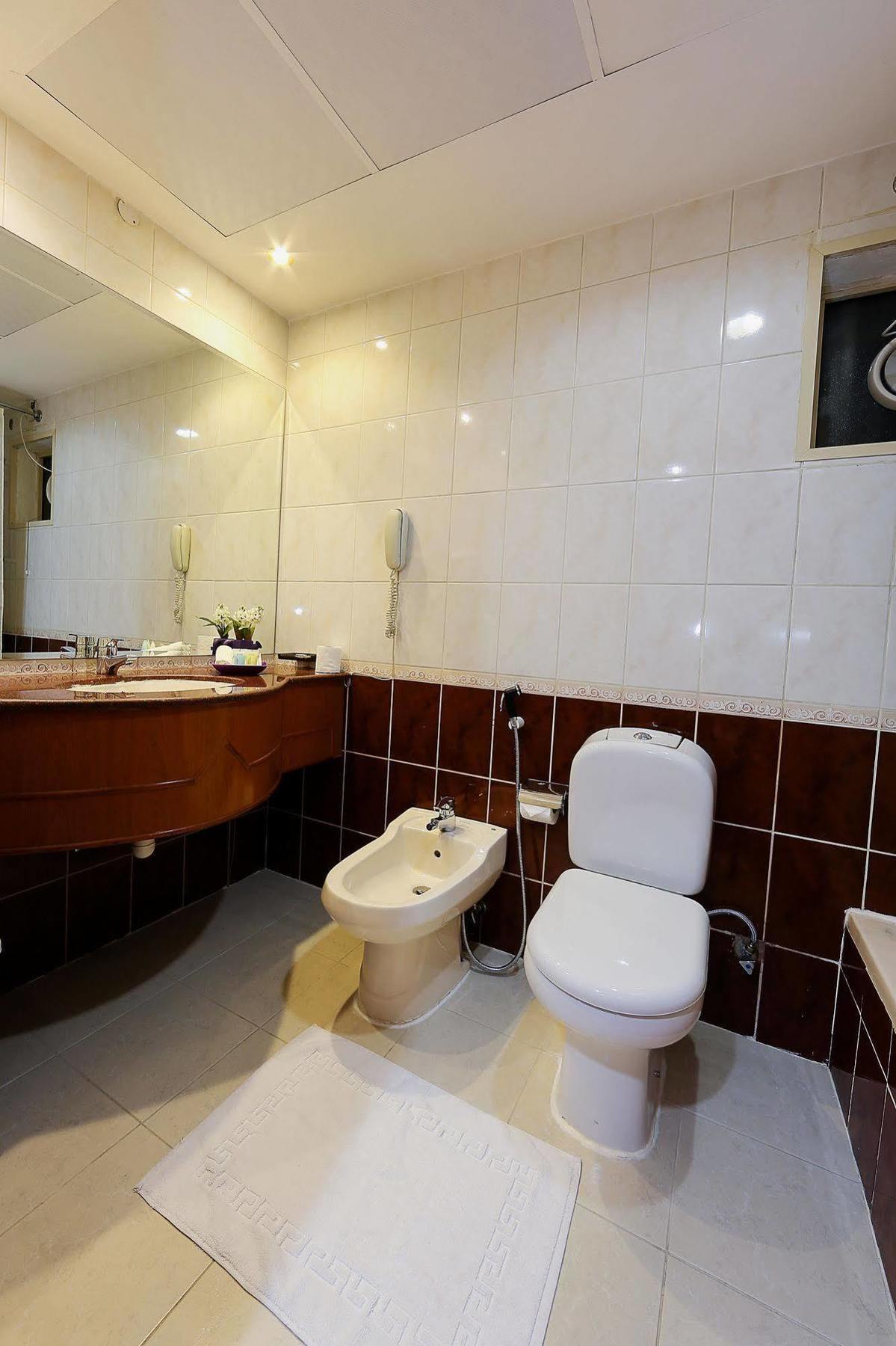 Jonrad Hotel Dubai Dış mekan fotoğraf
