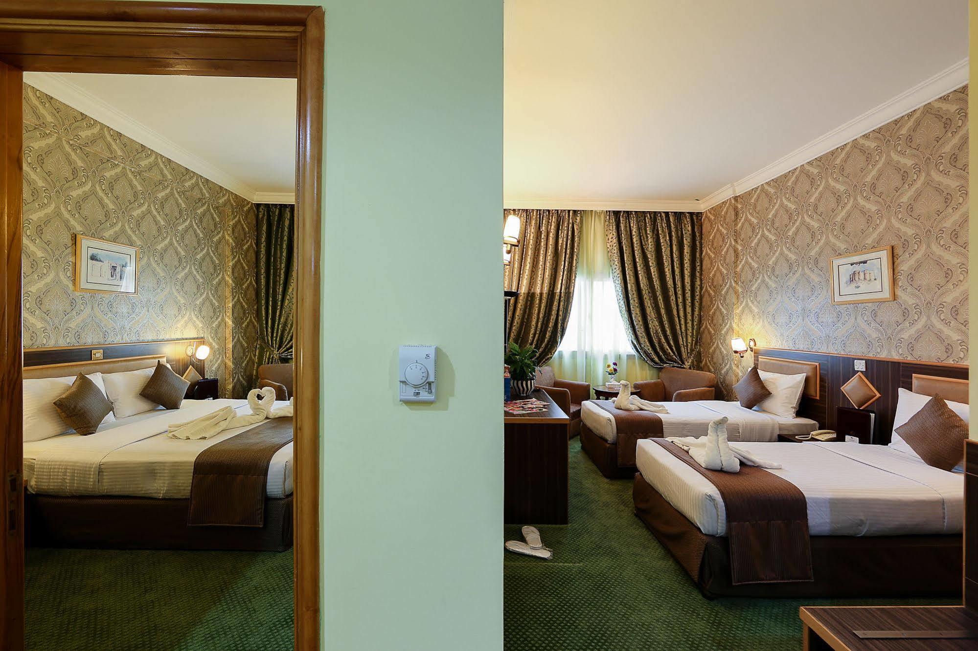 Jonrad Hotel Dubai Dış mekan fotoğraf
