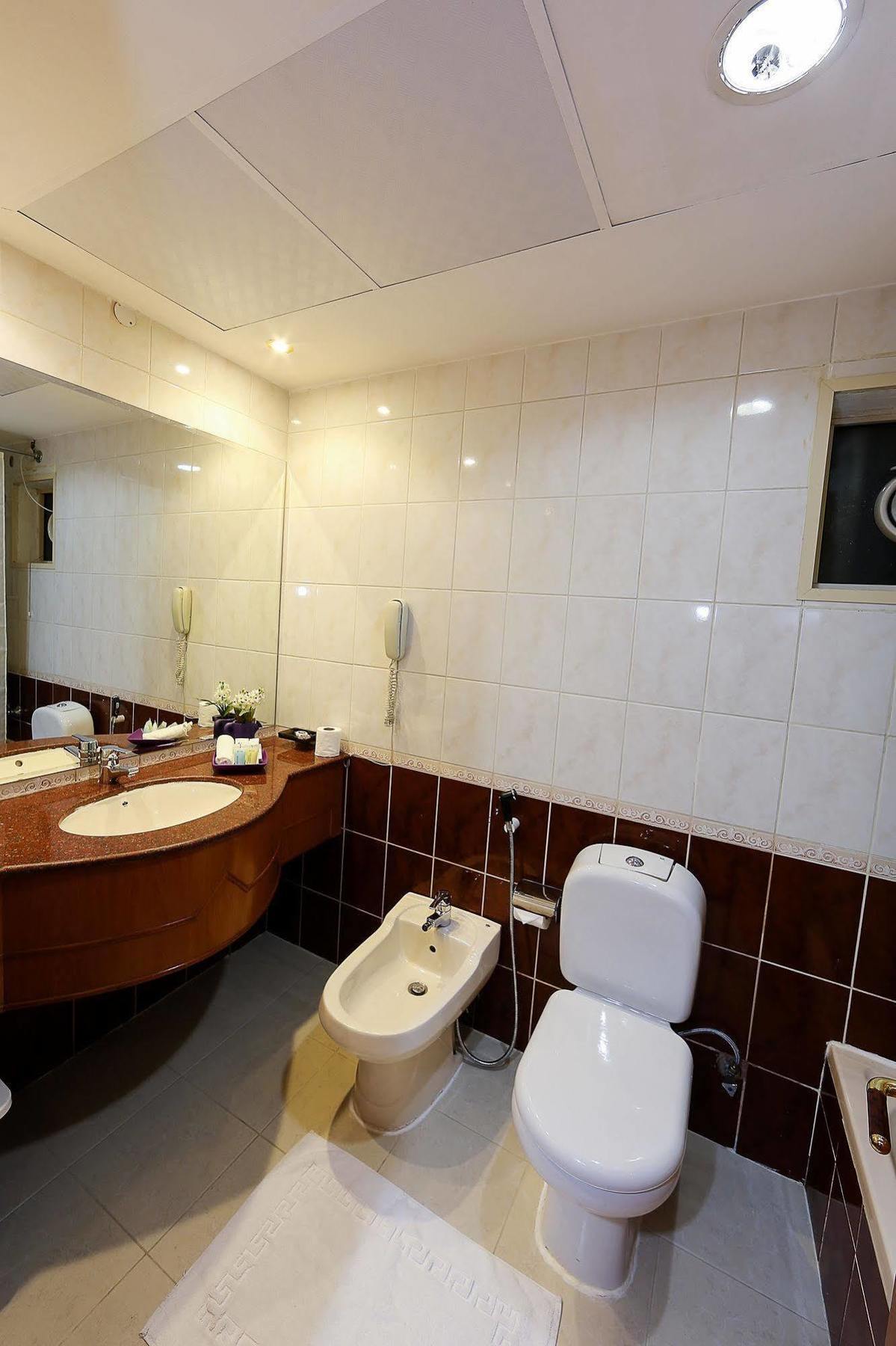 Jonrad Hotel Dubai Dış mekan fotoğraf